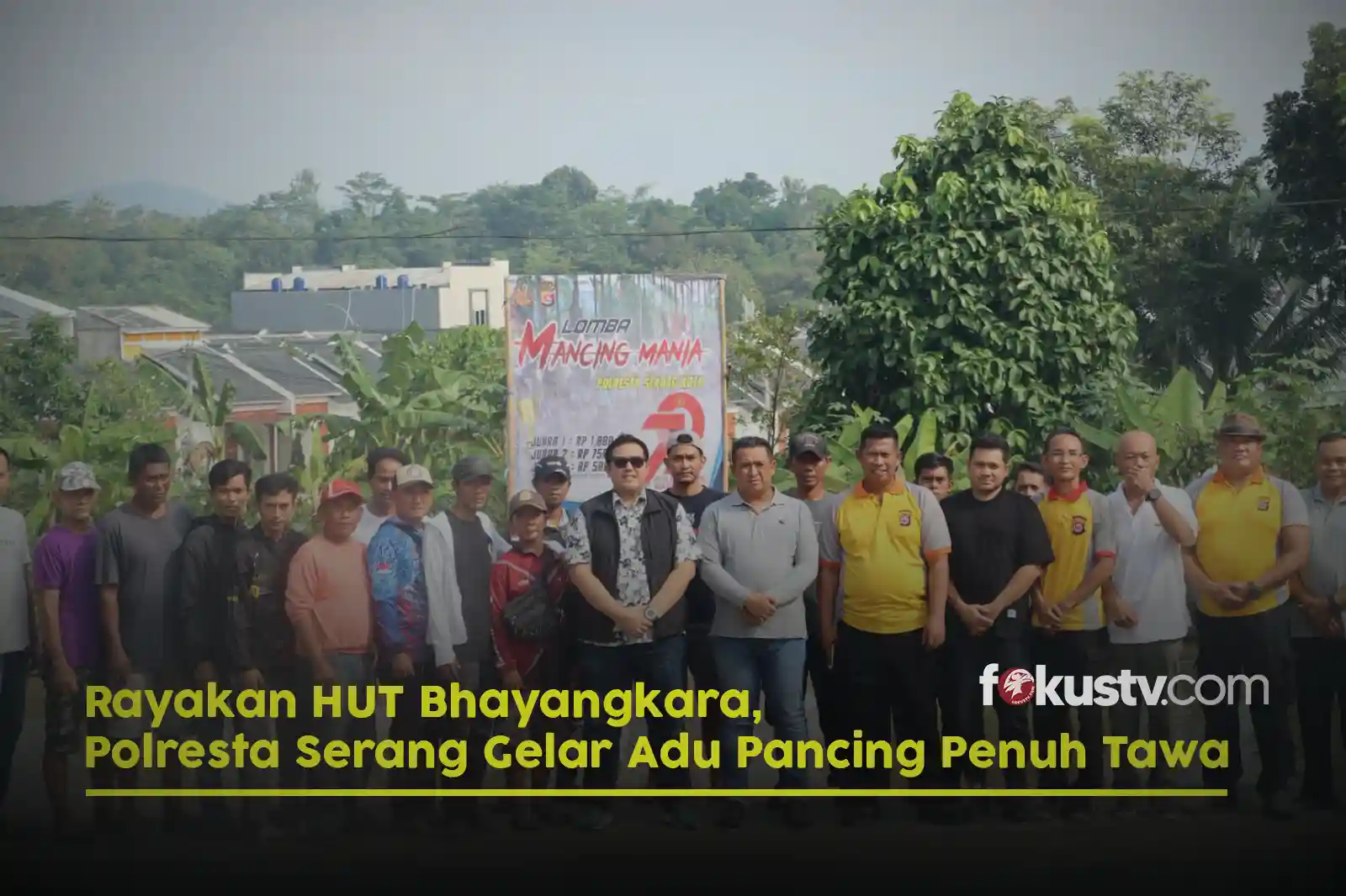 Kolam Jadi Saksi, Polisi dan Warga Serang Kompak Rayakan Bhayangkara ke-79