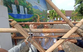 Penyegelan SDN Kuranji Terulang, Kepsek Menangis Harap Kegiatan Belajar Kembali Normal